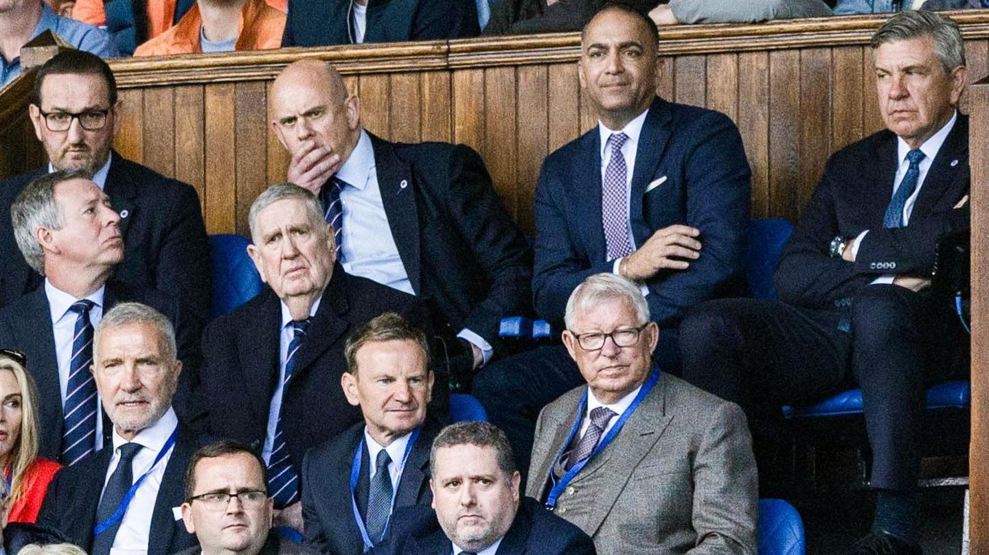 آشوب در رنجرز؛ جدایی جرارد و بحران انتخاب سرمربی جدید